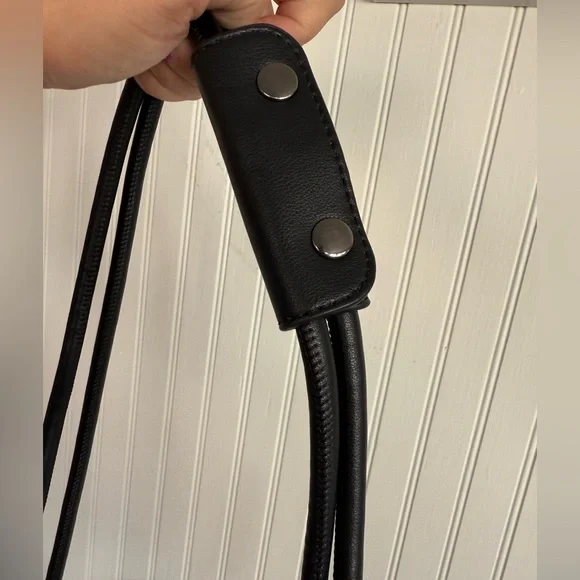 House of Harlow 1960 Black Leather Crossbody Bag - Picture 6 of 6